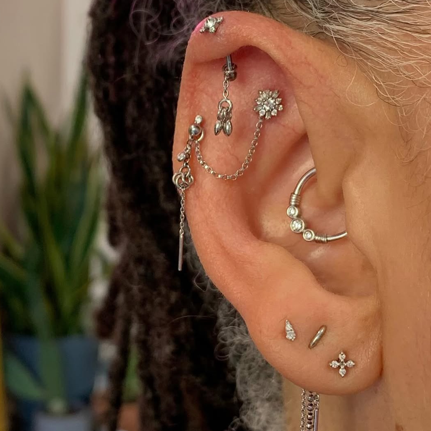 Diamond Elaine Threaded End