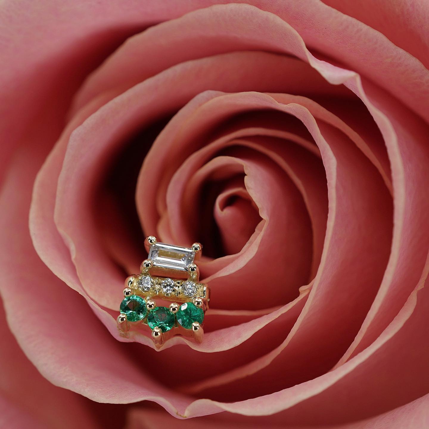 Baguette Emerald Lace Threaded End