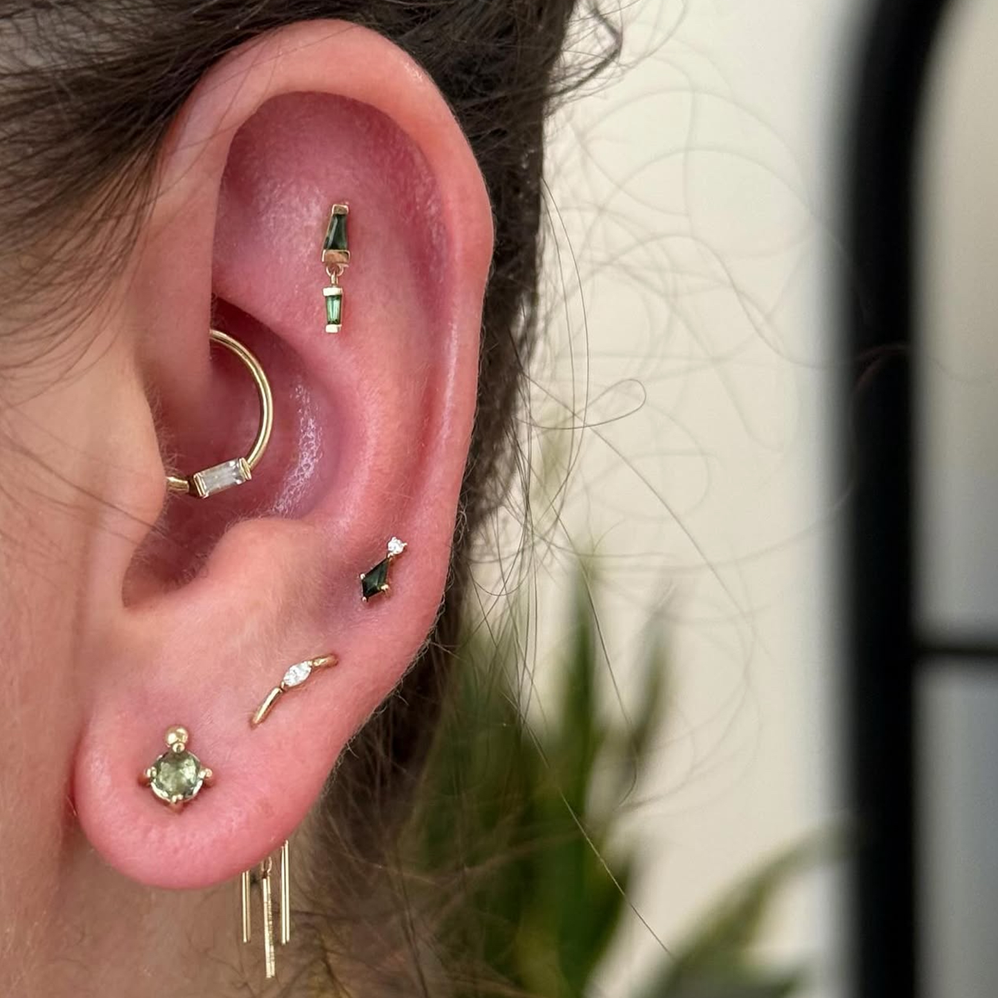 Kiss & Tell Threaded End